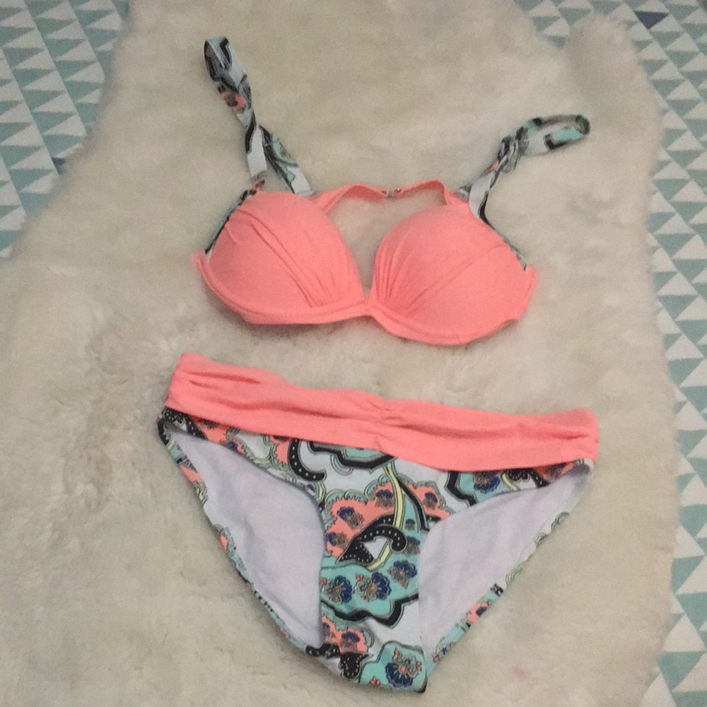 Swimming wear 2 pieces  size :s